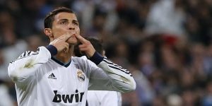 MU tìm người thay thế cho Ronaldo? Và thực hư như thế nào?