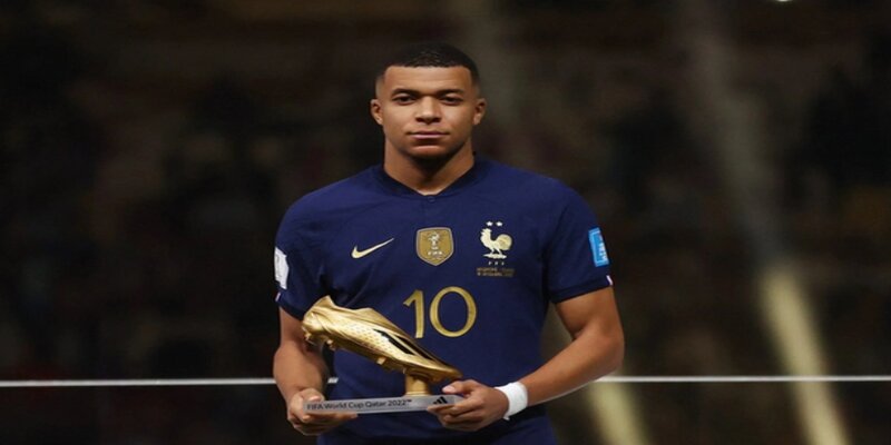 Siêu tiền đạo Kylian Mbappe có tương lai rực sáng phía trước